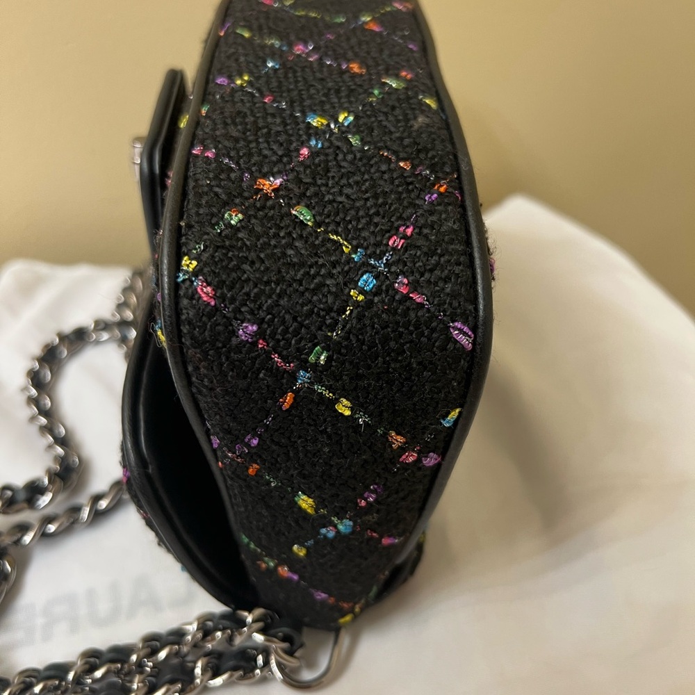 Karl Lagerfeld Black Quilted Crossbody Bag with Multicolor Thread NWT - Picture 5 of 11